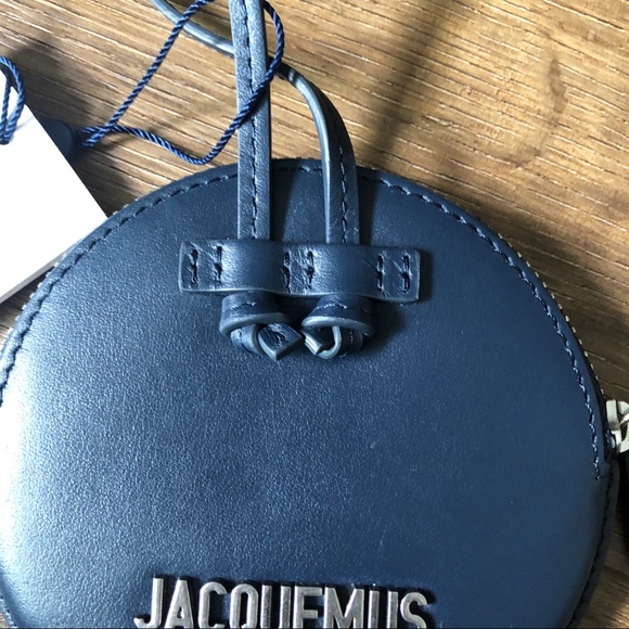 JACQUEMUS-AUTHENTIC NWT Le Pitchou Coin Wallet - Picture 13 of 16